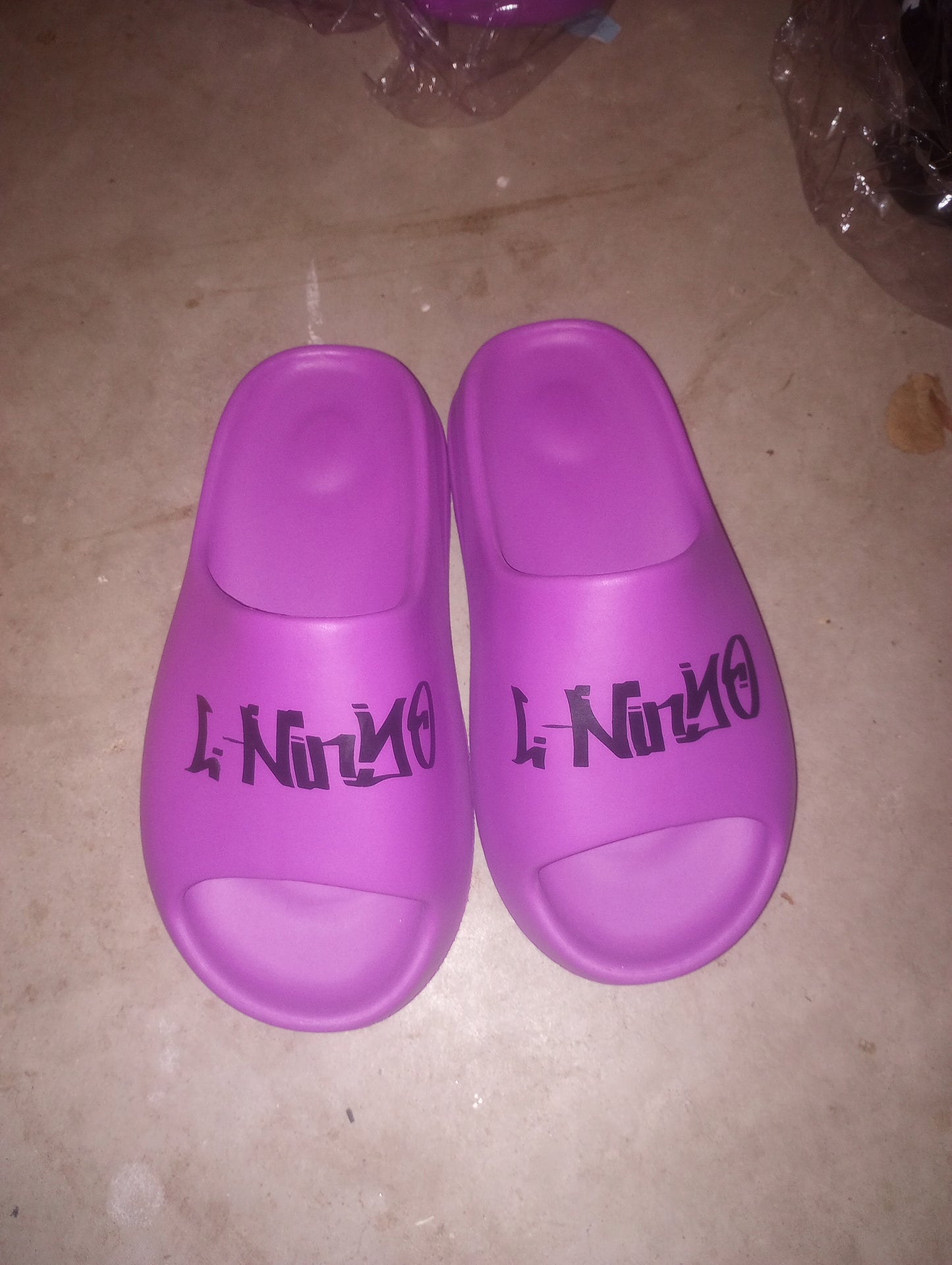 L-NinYO YOslides