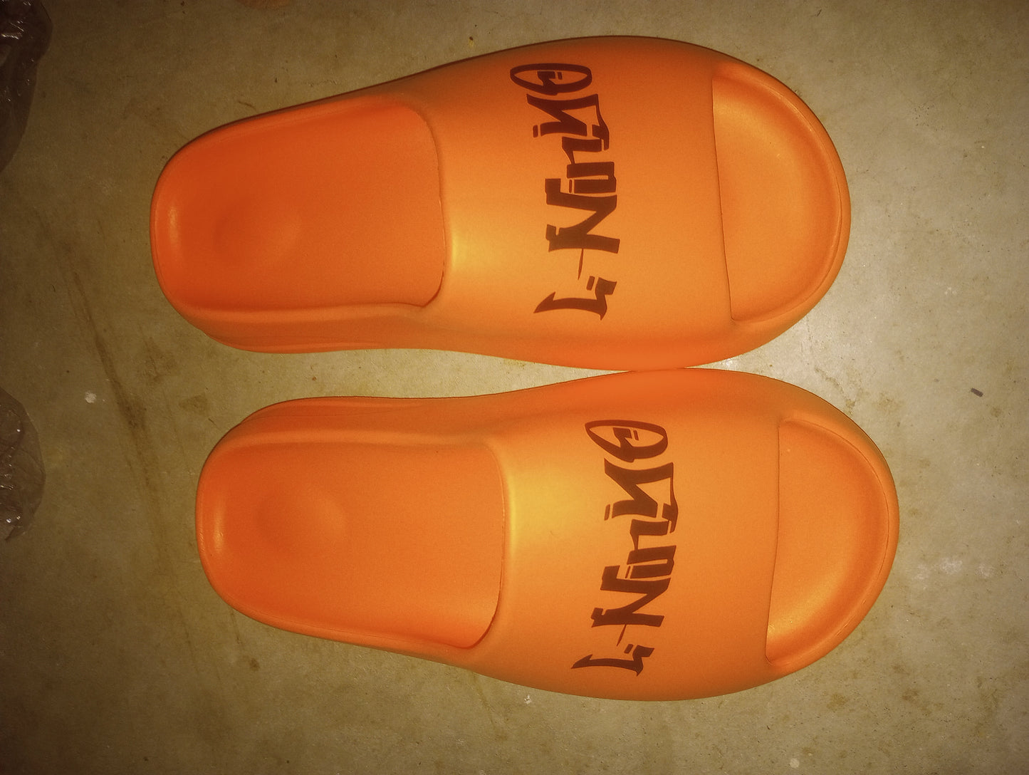 L-NinYO YOslides